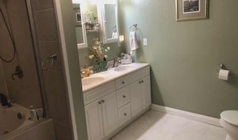 313 E 3rd St, Arthur, IA 51431