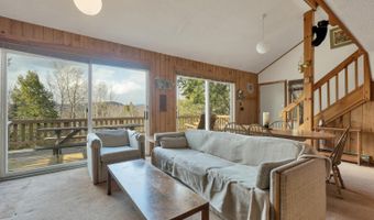 30 Chapman Cir, Campton, NH 03223