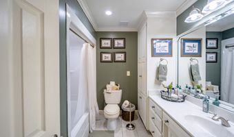 603 Newton Dr, Adel, GA 31620