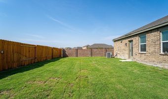 905 Calhoun Dr, Anna, TX 75409