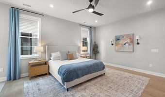 43442 CROSON Ln 100, Ashburn, VA 20148