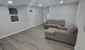 42310 N Woodbine Ave, Antioch, IL 60002