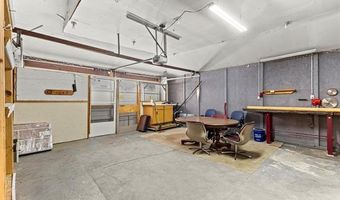 17271 Hamilton Ave, Allen Park, MI 48101