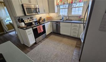 604 8th St SW, Austin, MN 55912