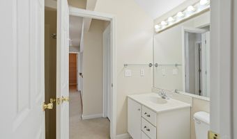 1776 Thall Dr, Hamilton, OH 45013