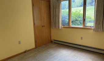 20 Merrill Rd, Campton, NH 03223