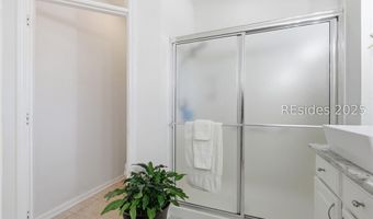 19 Hampton Cir, Bluffton, SC 29909