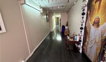 347 N 8th St, Allentown, PA 18102