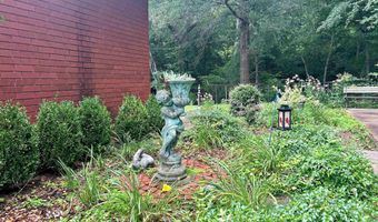 108 Magnolia Dr, Arkadelphia, AR 71923