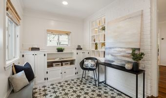 2713 ALBEMARLE Dr, Alexandria, VA 22303