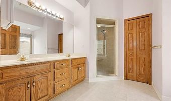 10404 Saint John Dr, Algonac, MI 48001
