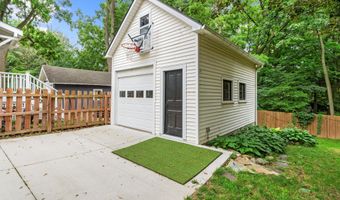 1022 W Liberty St, Ann Arbor, MI 48103