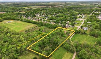 757 N Hanover St, Auburn, KS 66402