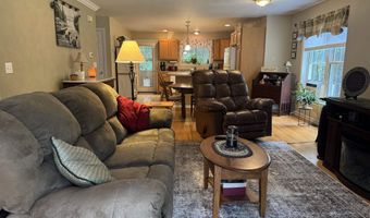 335 Calef Hwy 1, Barrington, NH 03825