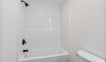51 Winslow Rd, Albion, ME 04910