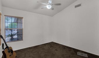 360 S PINEVIEW Dr, Chandler, AZ 85226