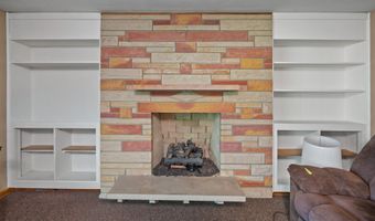 1926 Southwoods Rd, Anderson, IN 46012
