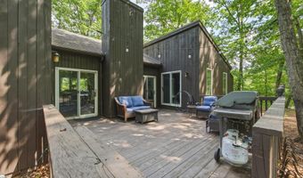 203 BRENDA Ln, Basye, VA 22810
