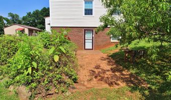 1967 Cub Creek Rd, Appomattox, VA 24522