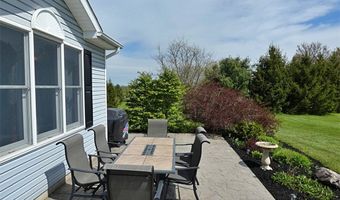 428 Gadd Rd, Alden, NY 14004