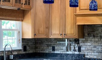 43232 WAYSIDE Cir, Ashburn, VA 20147