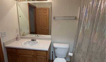1437 Waters Edge Dr, Akron, OH 44313