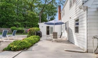 24 Kirkbrae Dr, Lincoln, RI 02865
