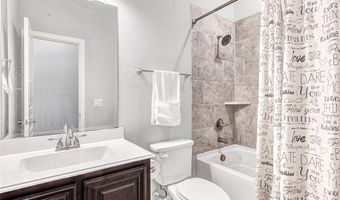 402 Shirley Dr, Alvarado, TX 76009