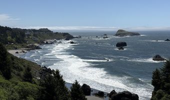 17744 HIGHWAY 101 C-306, Brookings, OR 97415