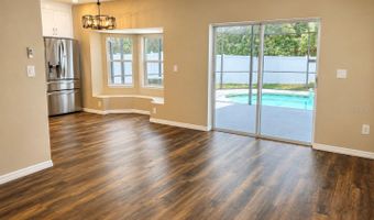 6801 CAMBRIDGE PARK Dr, Apollo Beach, FL 33572