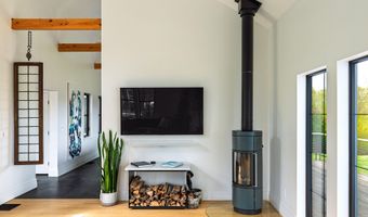 27 Varney Mill Rd, Bath, ME 04530