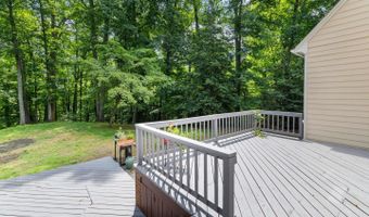 12439 N OAKS Dr, Ashland, VA 23005
