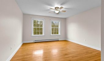 183 Skyline Rd, Bangor, ME 04401