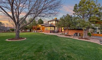 5925 Zinnia Ct, Arvada, CO 80004
