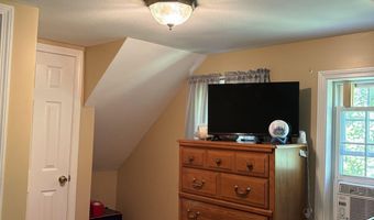 191 Main St, Alton, NH 03809