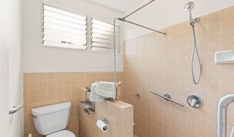 1878- A Mahana St, Honolulu, HI 96816