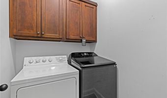 419 Highland Pointe Dr, Alto, GA 30510