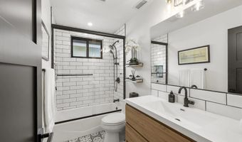 2146 Foster St, Oceanside, CA 92054