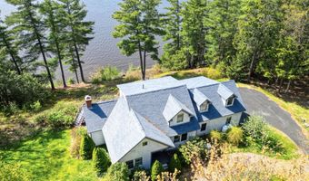 20 Eagle Point Rd, Bath, ME 04530