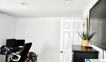 723 Mohawk St, Allentown, PA 18103