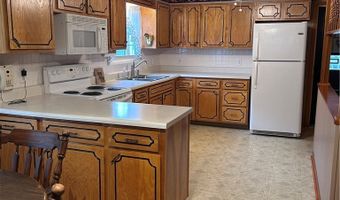 8300 Bear Rd SE, Amsterdam, OH 43903