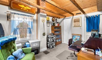 8907 CRYSTAL FALLS Dr, Boonsboro, MD 21713
