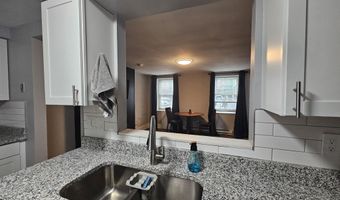 15 Ten Broeck St Garden, Albany, NY 12210