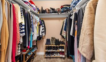 27540 Freetown Ln, Agoura Hills, CA 91301