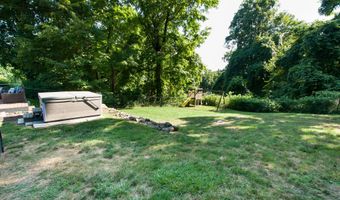 148 Middle River Rd, Danbury, CT 06811
