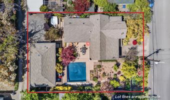 746 C St, Ashland, OR 97520