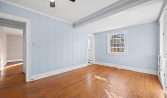 393 S Meriden Rd, Cheshire, CT 06410
