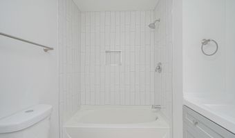 123 12th St, Absecon, NJ 08201