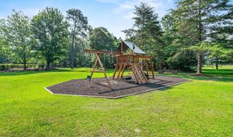 208 Crickentree Dr, Blythewood, SC 29016