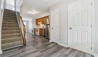 26 JOHNSON Pl, Annapolis, MD 21401